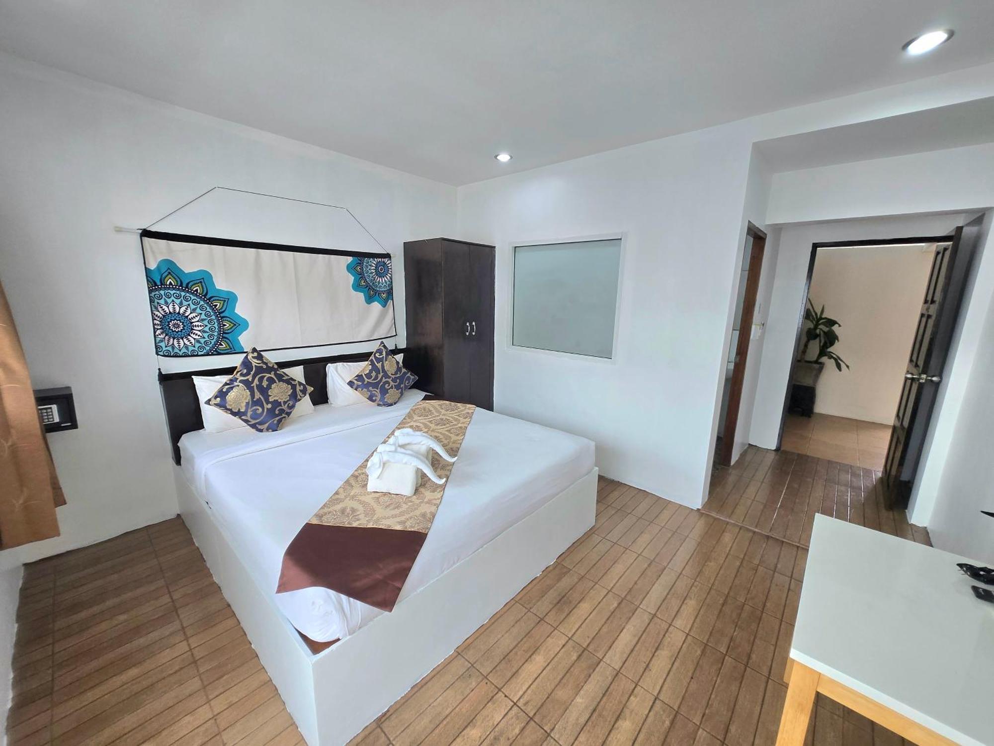 Happy 99 Guest House Patong Kültér fotó