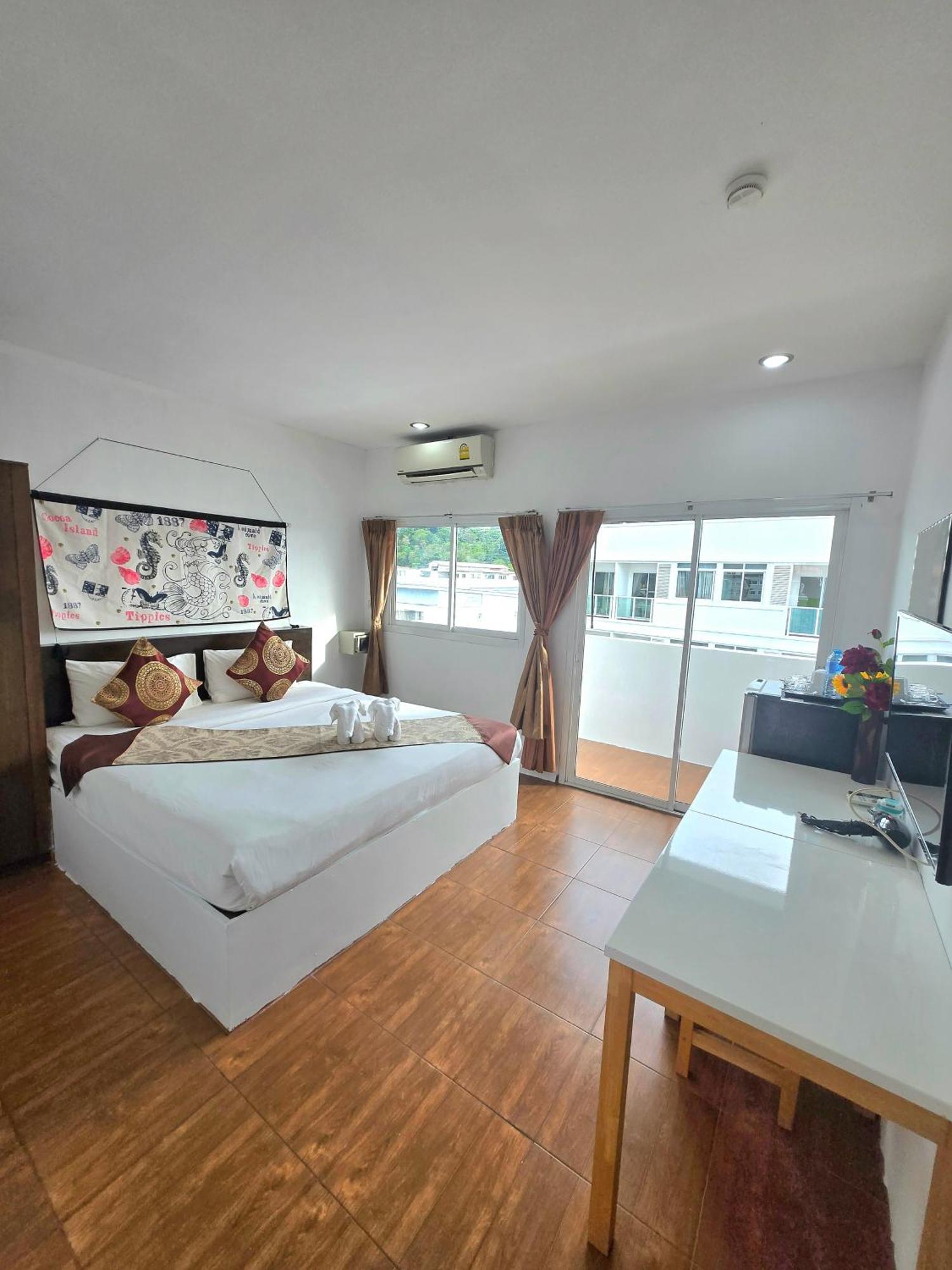 Happy 99 Guest House Patong Kültér fotó