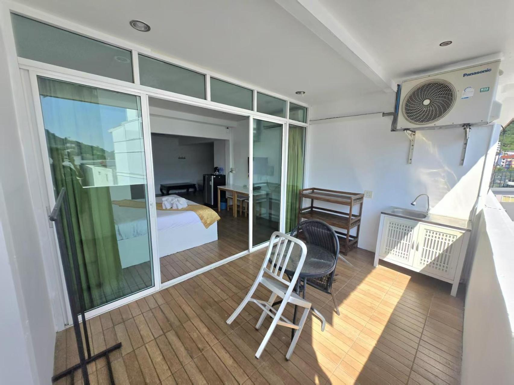 Happy 99 Guest House Patong Kültér fotó
