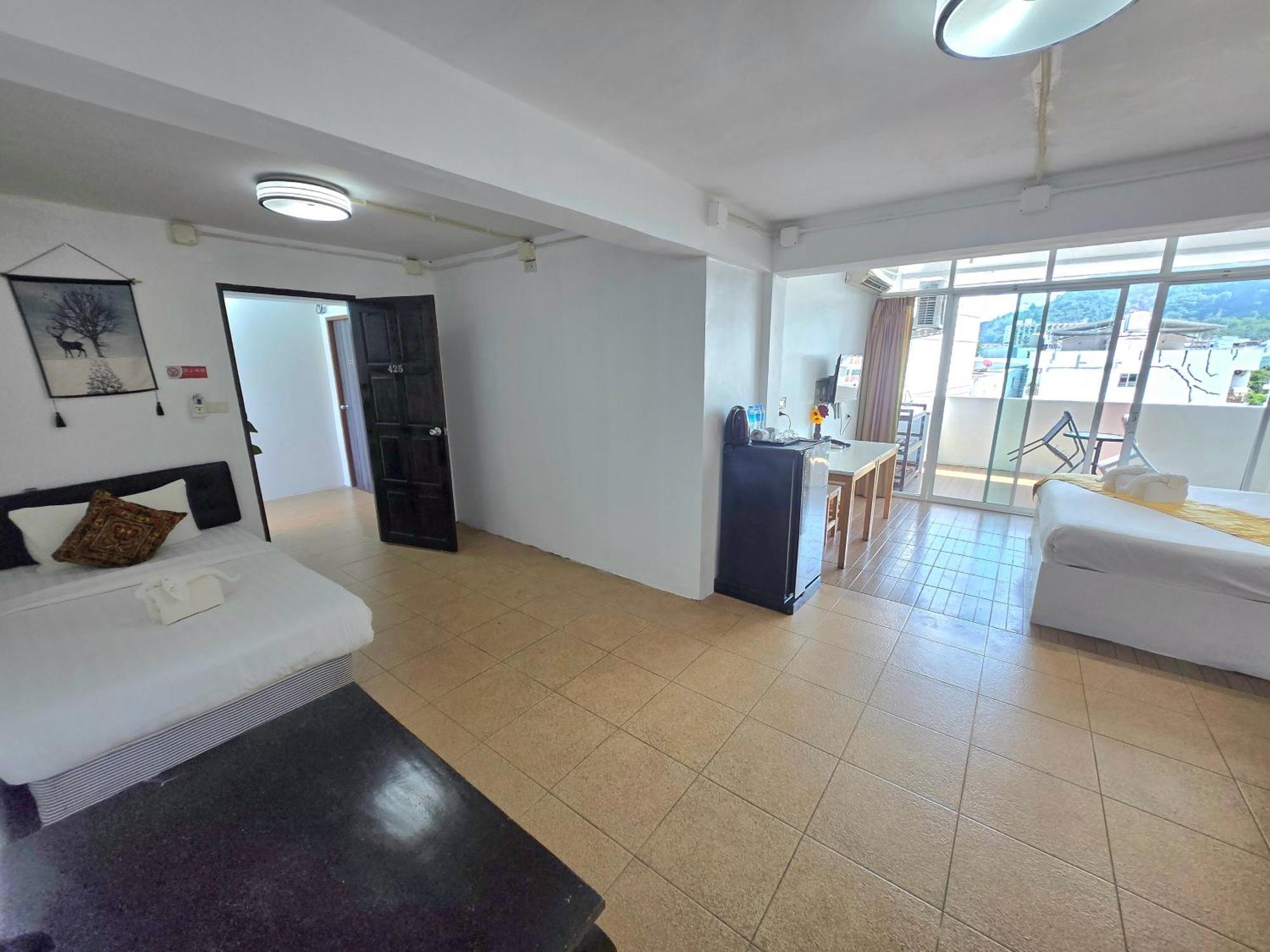 Happy 99 Guest House Patong Kültér fotó